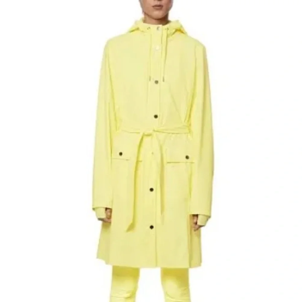 NWT RAINS Curve Women’s Jacket in the color Straw $140. - Picture 4 of 7